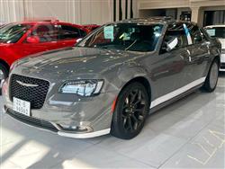 کرایسلەر 300